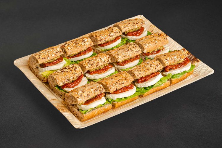 12er Vollkorn-Baguette Mozzarella Tomate