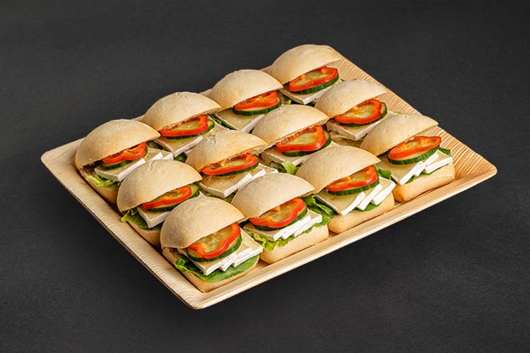 12 Mini Ciabatta mit Camembert und Capia für Büro Catering Berlin