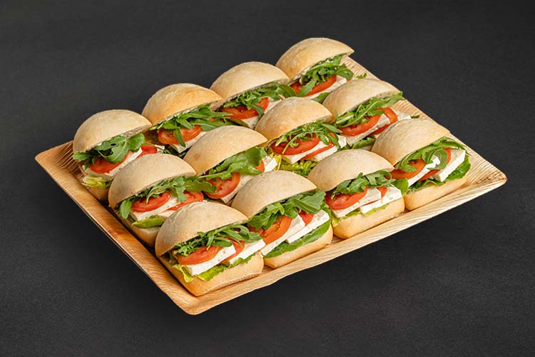 12 Mini Ciabatta mit griechischem Feta und Tomate für Büro Catering Berlin